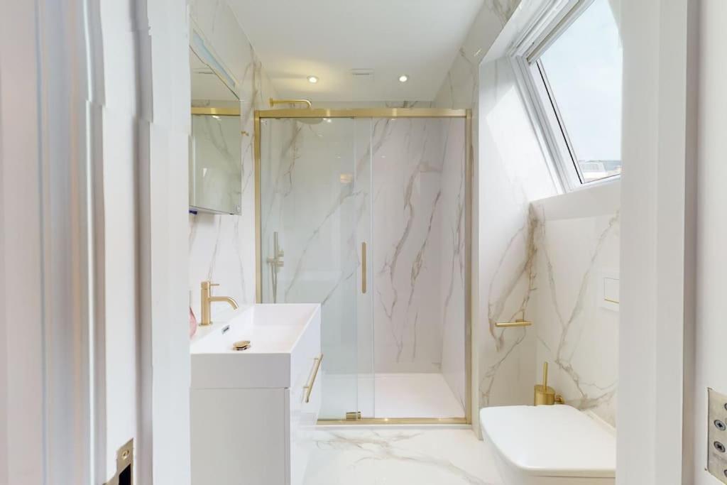 Apartamento Amazing Newly Refurbished Mews House In W1 *
